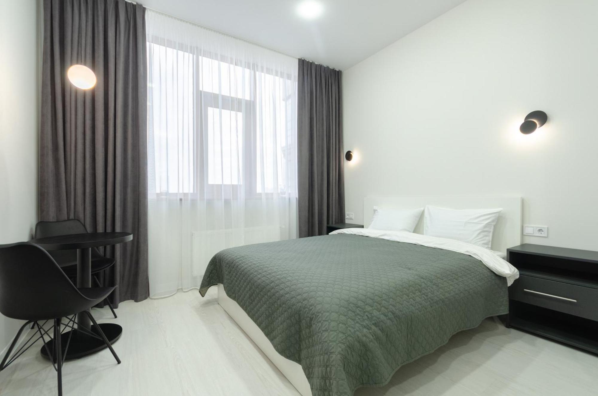 Petrovdom Inn Rc Diplomat Hall -The Smart Hotel Apartment Panoramic City View I Kyiv Exterior photo