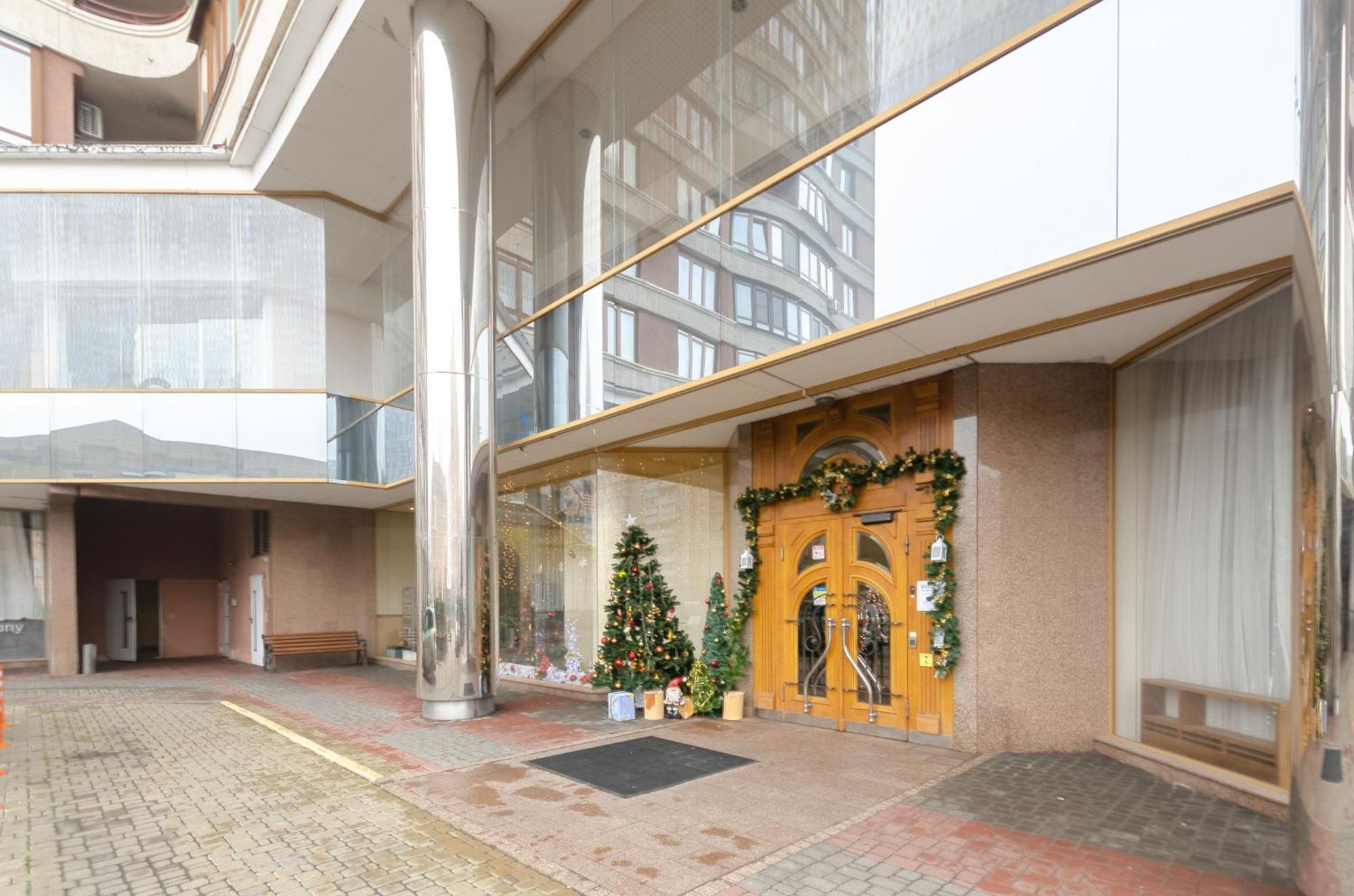 Petrovdom Inn Rc Diplomat Hall -The Smart Hotel Apartment Panoramic City View I Kyiv Exterior photo